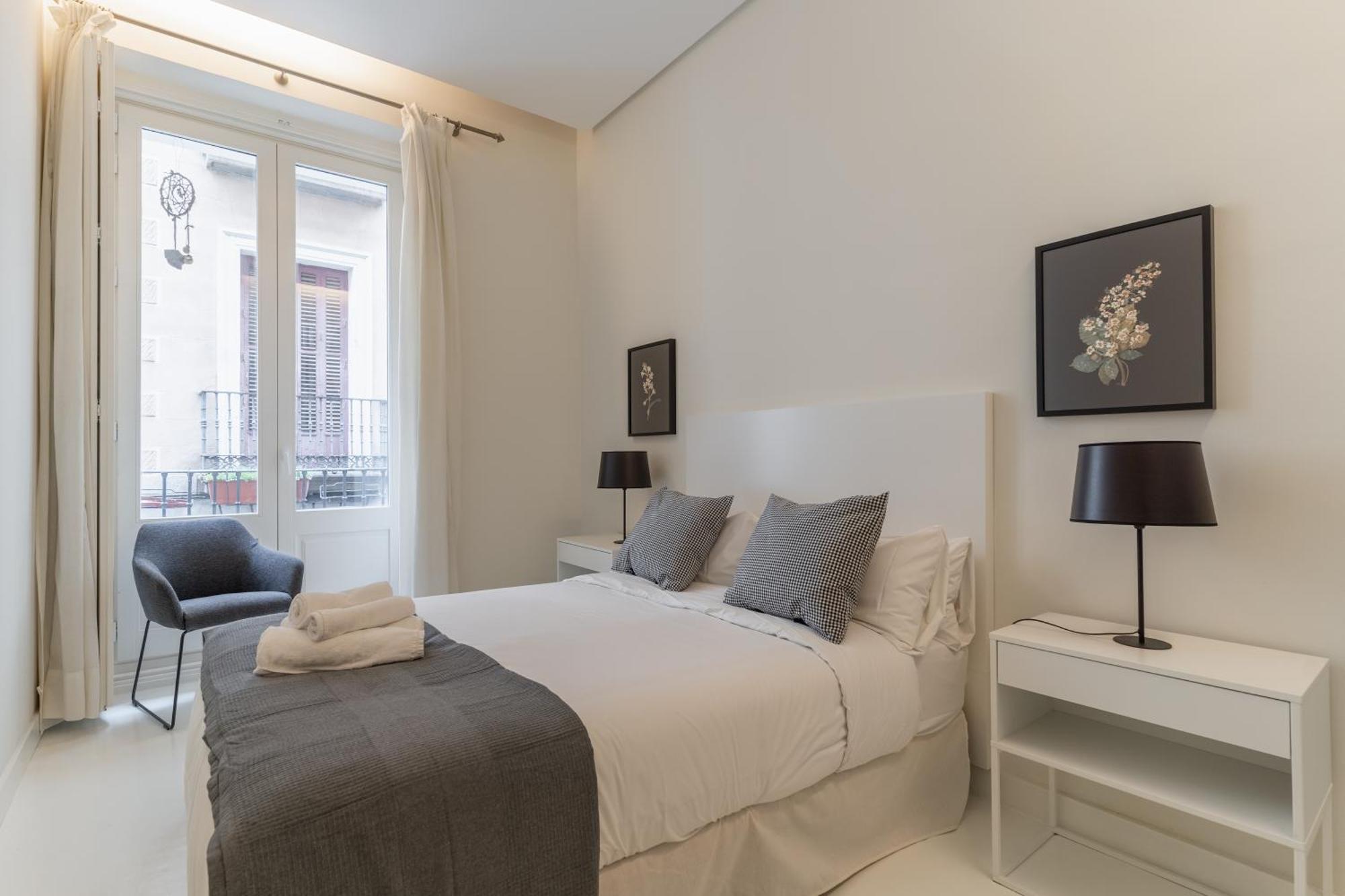 Spacious Modern-3Bedrooms 2Bathrooms-Plaza Mayor Madrid Eksteriør bilde