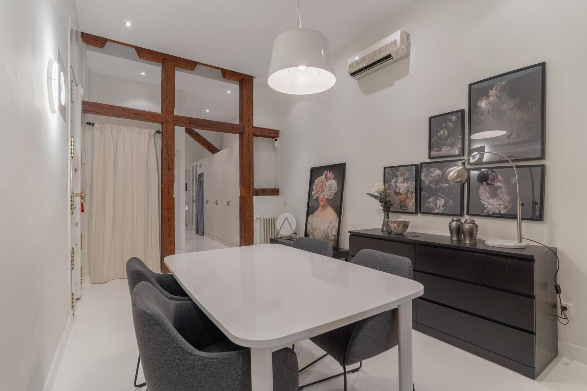 Spacious Modern-3Bedrooms 2Bathrooms-Plaza Mayor Madrid Eksteriør bilde