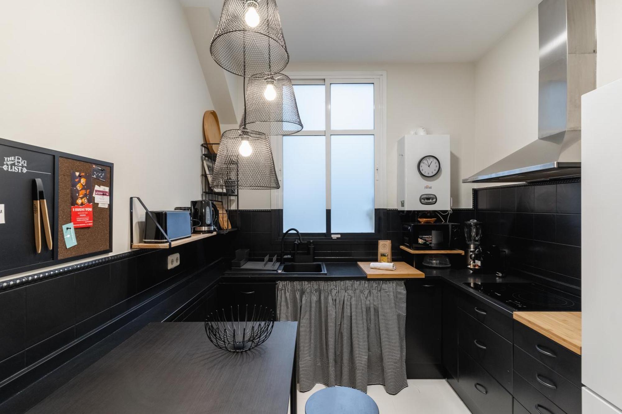 Spacious Modern-3Bedrooms 2Bathrooms-Plaza Mayor Madrid Eksteriør bilde