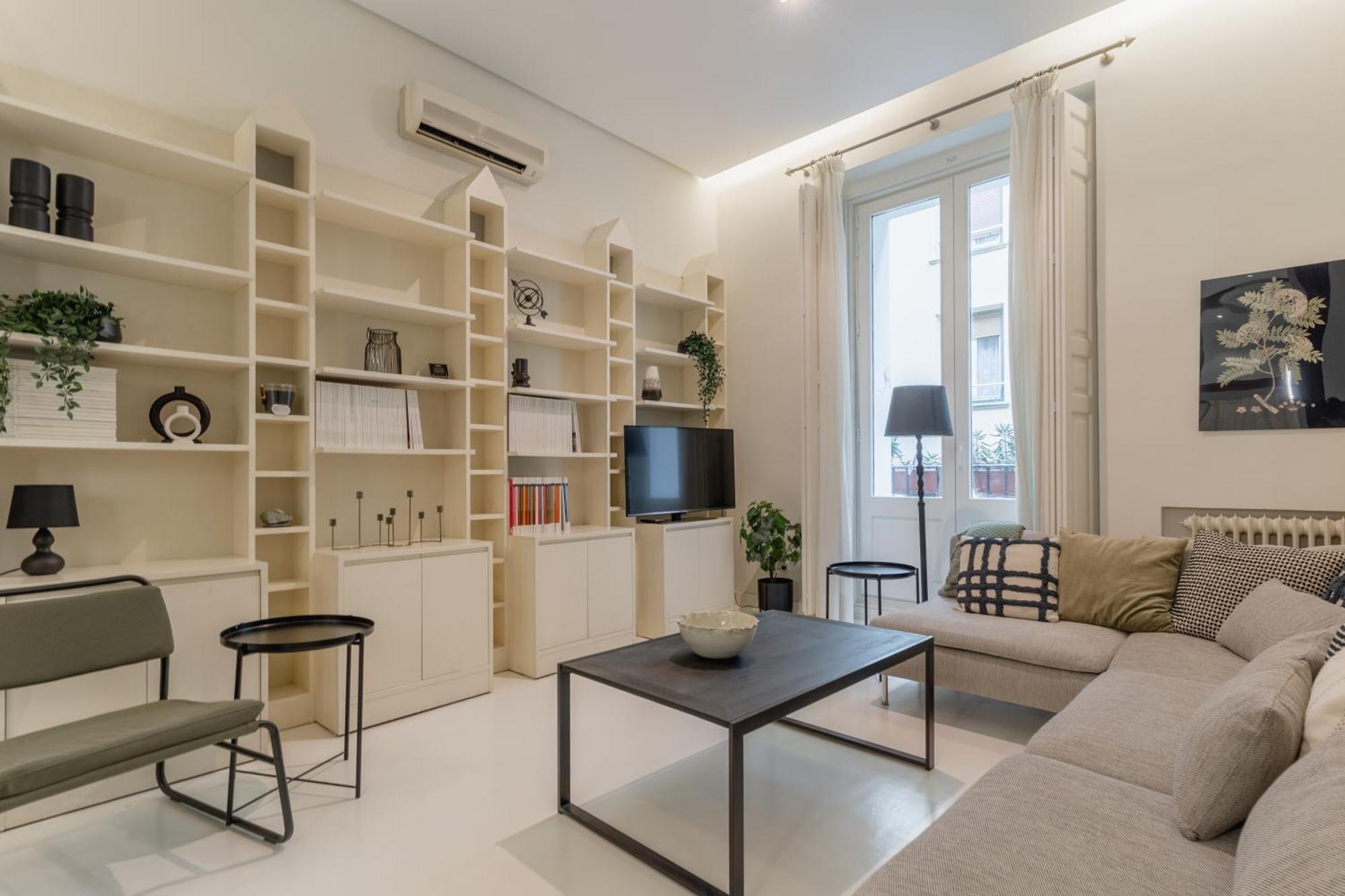 Spacious Modern-3Bedrooms 2Bathrooms-Plaza Mayor Madrid Eksteriør bilde